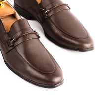 Load image into Gallery viewer, Twisted Rope Buckled Loafers - Brown