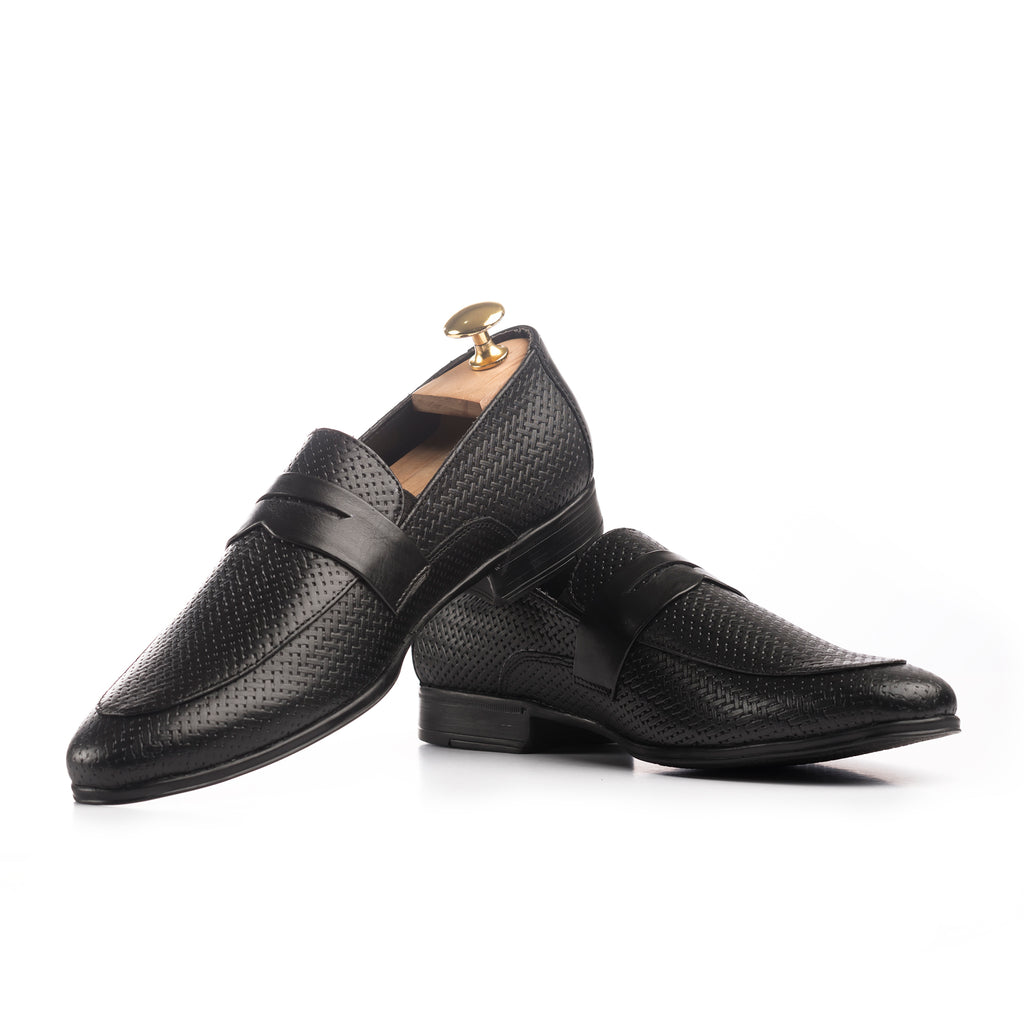 The Noir Weaved Loafers - Black