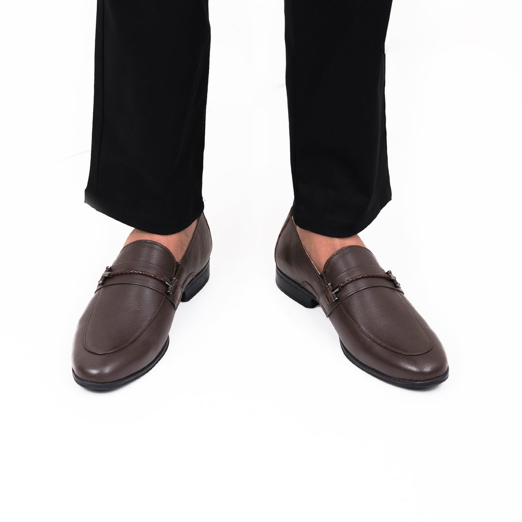 Twisted Rope Buckled Loafers - Brown