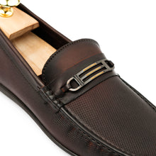 Load image into Gallery viewer, Two-Toned Dotted Moccasins - Brown