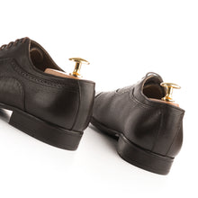 Load image into Gallery viewer, Classic Cap-Toe Oxfords - Dark Brown