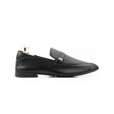 Crocodile-Textured Comfort Loafers - Black