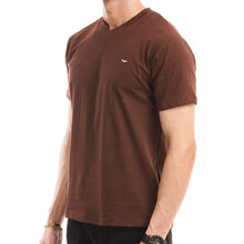 Load image into Gallery viewer, Urban V-Neck T-shirt - Brown