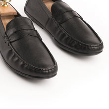 Load image into Gallery viewer, Premium Penny Moccasins - Black