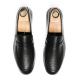 Crocodile-Textured Comfort Loafers - Black