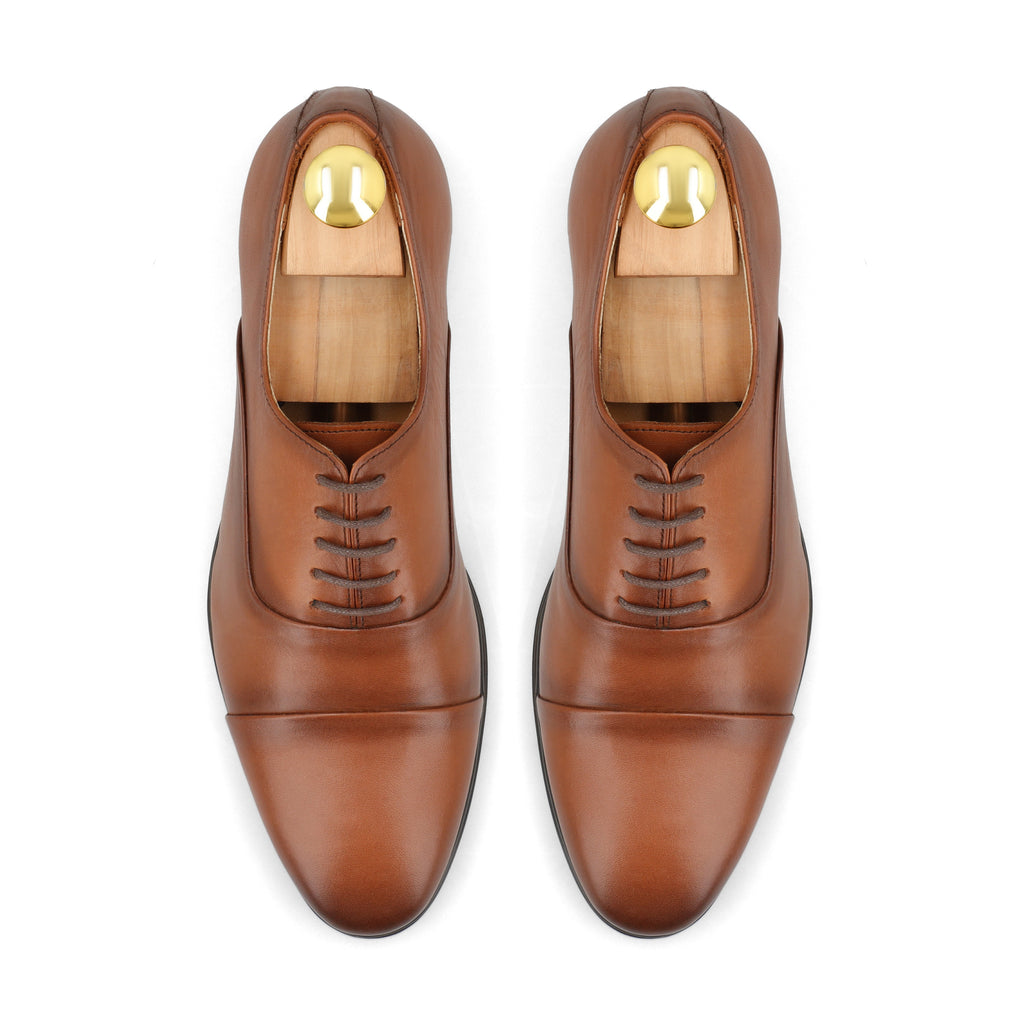 Classic Leather Oxfords - Tan