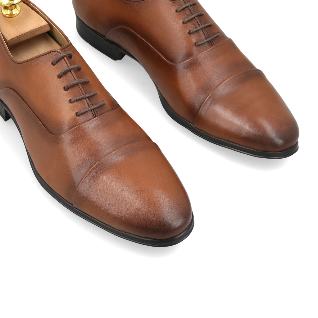 Classic Leather Oxfords - Tan