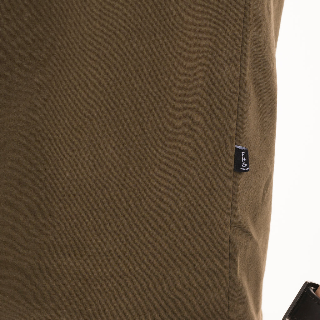Urban V-Neck T-shirt - Olive