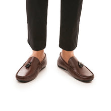 Load image into Gallery viewer, Milled Leather Tassle Moccasins - Brown