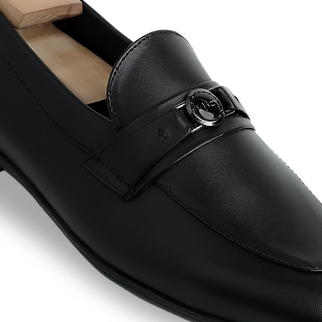 Noir Metallic Buckled Loafers - Black