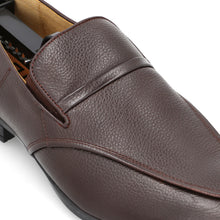 Load image into Gallery viewer, Classy Thin Strapped Loafers - Brown