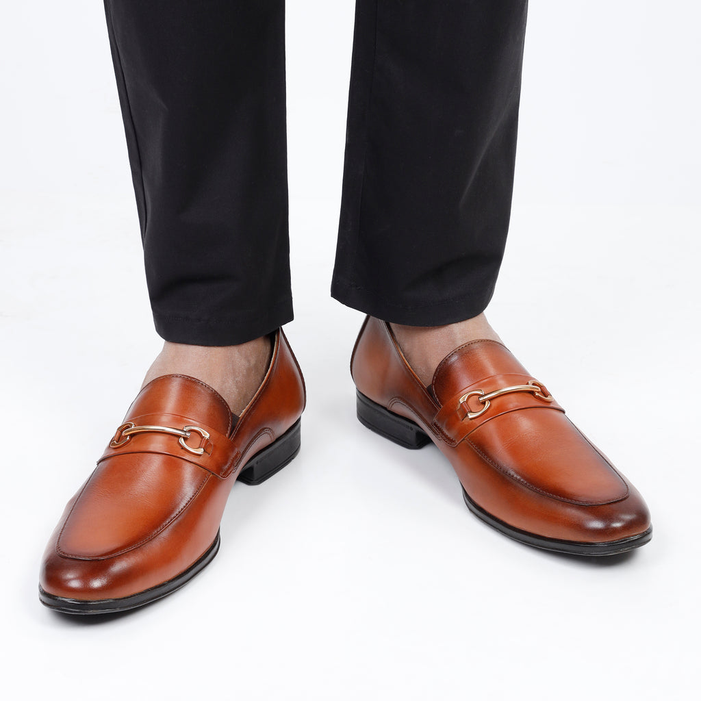 Two-Toned Buckled Loafers - Tan