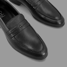 Load image into Gallery viewer, Minimalist Leather Loafers-Black