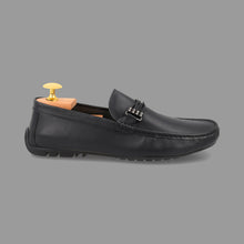 Load image into Gallery viewer, Metallic Cross-Buckled Mocassins-Black