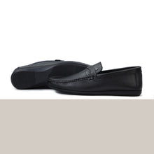 Load image into Gallery viewer, Classic Cross Stripped Moccasins - Black