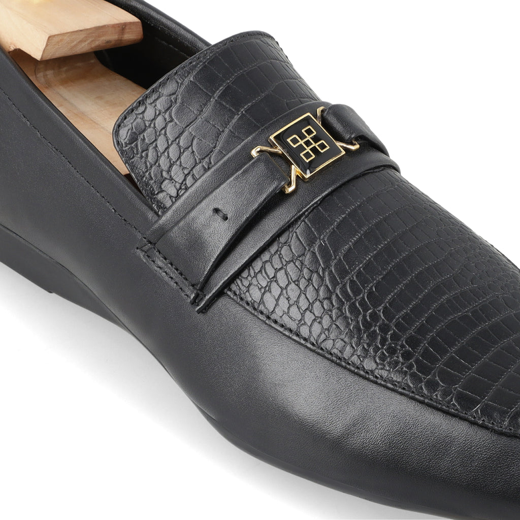 Bold Croc-Embossed Loafers - Black