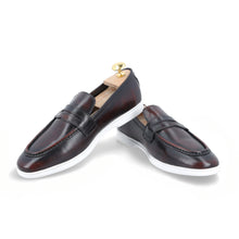 Load image into Gallery viewer, Two Tone Modern Penny Loafers - Maroon