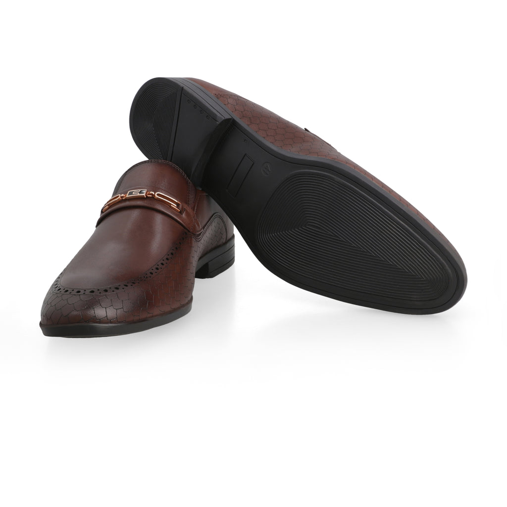 Scaled Sleek Buckled Loafers-Brown